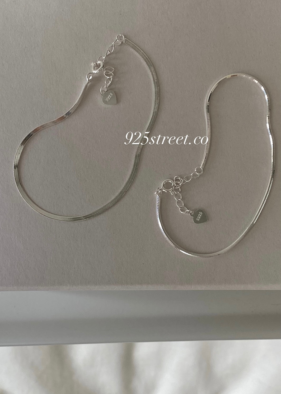 Silky Line Bracelet – Minimalist Elegance in Sterling Silver
