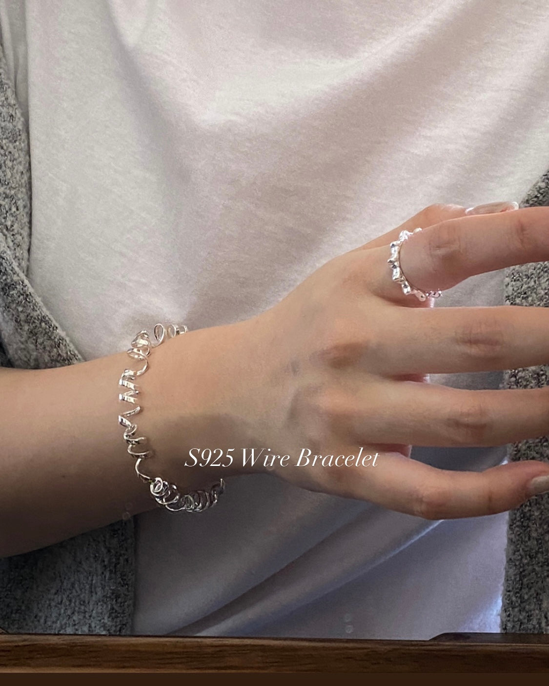 Sterling Silver Twisted Ribbon Wire Bracelet ｜925Street