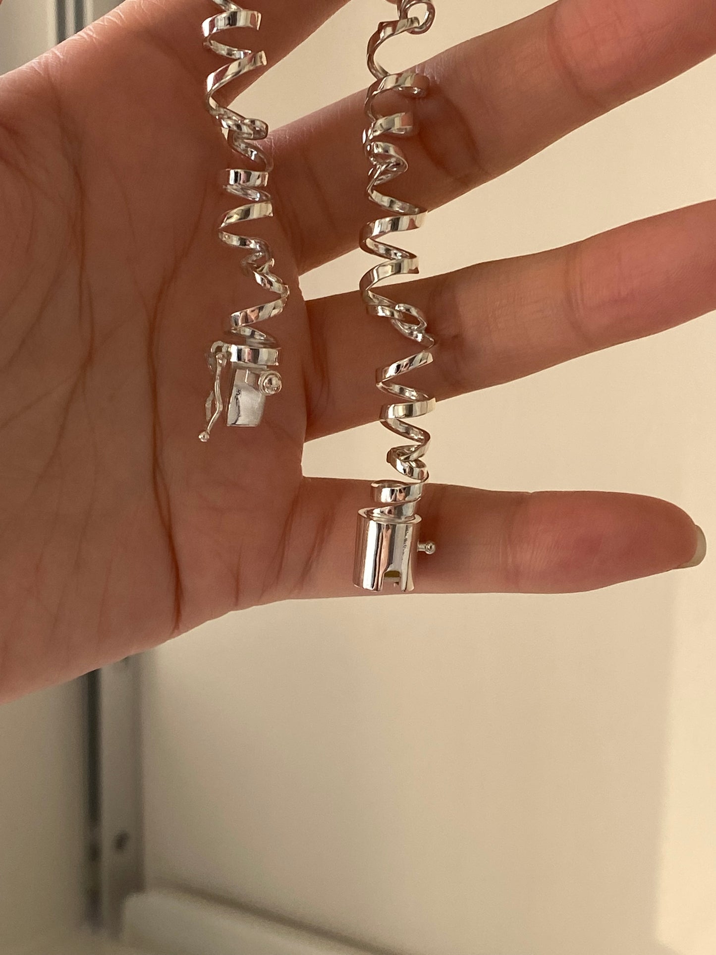 Sterling Silver Twisted Ribbon Wire Bracelet ｜925Street